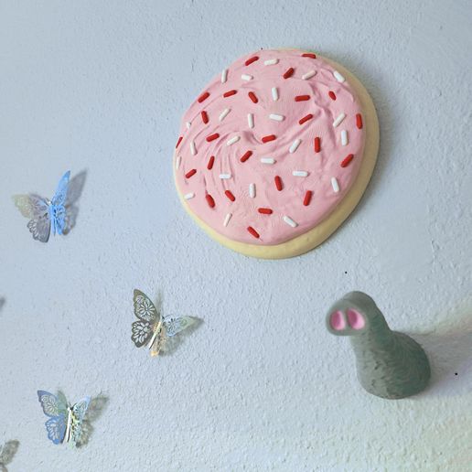 Jumbo 8-inch Frosted Sugar Cookie with Sprinkles :: Hanging Wall-mount 3D Art 3D model