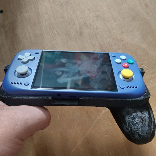 pocket nova hand grip