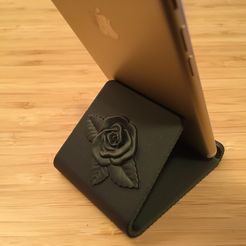 IMG_3343.JPG Бесплатный STL файл Phone stand with rose logo | valentine day・3D-печатная модель для загрузки