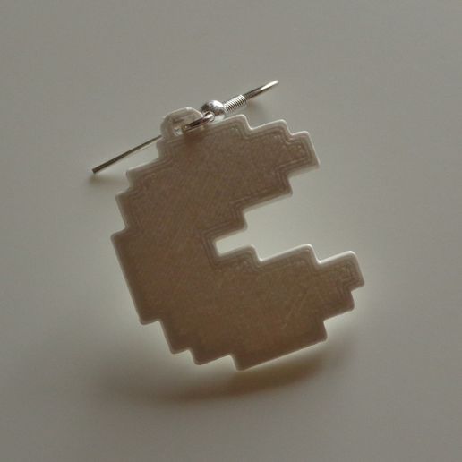 thumb_DSC01995_1024.jpg orejas perforadas PacMan