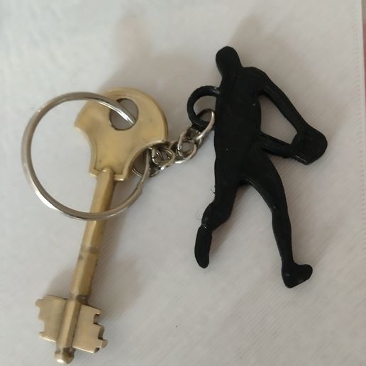 IMG_20211128_160402198.jpg Rugby player keychain