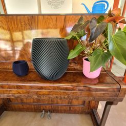20201209_162807.jpg STL file Large Finned Planter / Pot - Indoor Pot 30CM・3D printer design to download