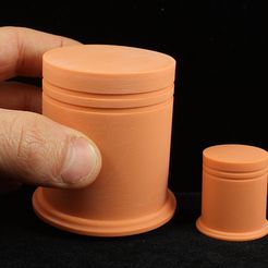 IMG_3554.jpg 3D-Datei Sockel 9 - Runder Display-Sockel・3D-Drucker-Vorlage zum herunterladen