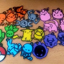 2240d5ef-b3c3-4aba-8877-206d34b87340.jpg Pokemon Pack, 19 types of keychains