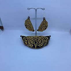 IMG_3813.jpg Celtic Knot work cresent shaped jewellery set
