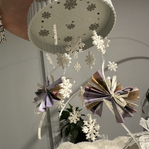 IMG_3905.jpeg Let It Snow Gift Box – 3D Printable STL + Bambu Files | Snowflake Money Gifts | Christmas