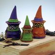 5077052958_0f3b457fef_z_display_large.jpg 3 Gnomie Witches