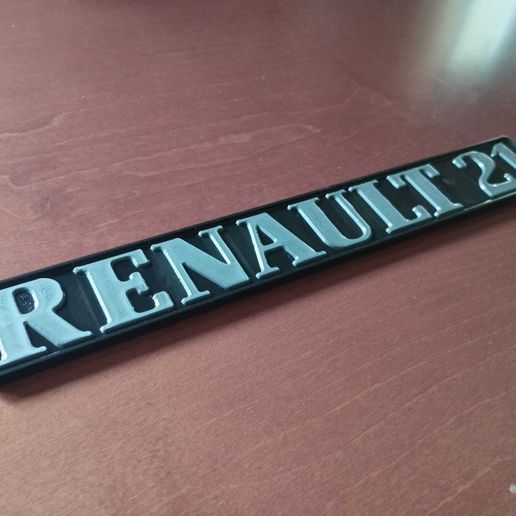 3.jpg RENAULT 21 EMBLÈME ARRIÈRE / ANAGRAMME
