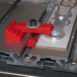 IMG_1180.JPG Clamp set for 4030 CNC router