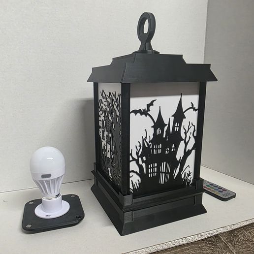 20250925_201808.jpg LINTERNA TEMÁTICA DE HALLOWEEN