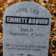 IMG_20210801_070158_2.jpg Emmett Brown grave, Back to the future, SLA, Resin, BTTF 3