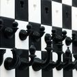 06.jpg Vertical Chessboard, aka The Cat Proof Chessboard