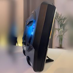 d2351ece-a8e4-47ea-a6ce-96a183f5cb97.jpg Sega MegaDrive 1 Display Stand