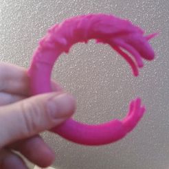 20150808_161326.jpg Free STL file Lady Rainicorn Bangle with hinge・3D print object to download