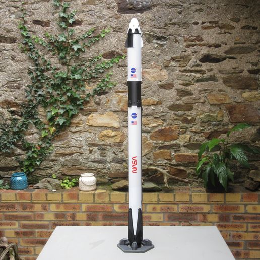 IMG_0823.JPG spacex falcon 9 crew dragon v2