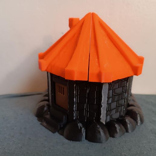 efcec70f-f6b5-4055-ba62-a7f751345a64.jpg Puppenhaus der Hexe