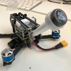 Free 3D file Caddx Vista DJI Digital HD FPV Antenna holder adapter
