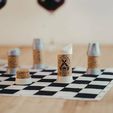 480-6_wine-korkove-sachy-se-sklenkou-vina-v-pozadi.jpg WINE – Cork Chess and Checkers
