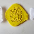 20180828_135010.jpg STL file Little dragon cookie cutter・3D printable model to download