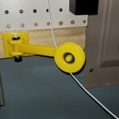 1.jpg Free 3D file Filament pulley guide・3D printing model to download