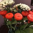 IMG_0714.JPG Hershey's Kiss Pendant/Flowers Fixed