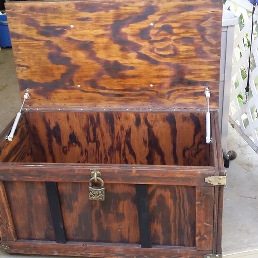 20170402_145805.jpg Pirate Toy Box