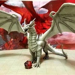 20180815_032258.jpg Bahamut - God of all Metallic Dragons!