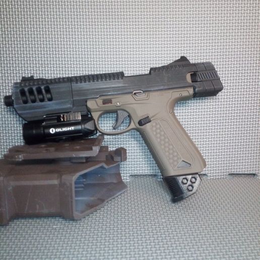 AAP01-Modern-02.jpg AAP01 modern kit with Holster