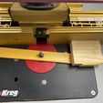 IMG_4819.jpeg Router table centre finder
