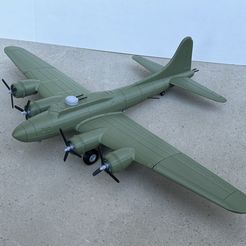 IMG_1421.jpg B-17 Flying Fortress