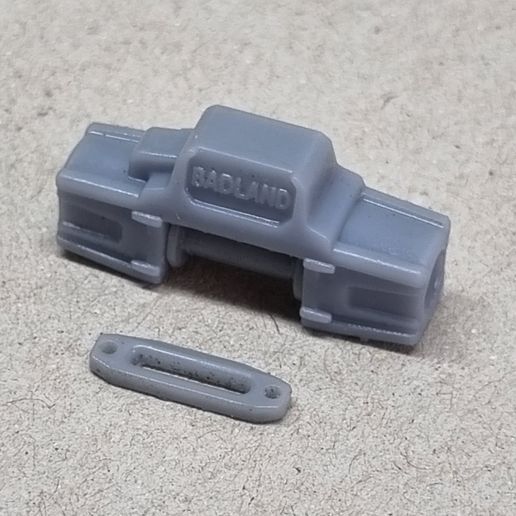 20231017_162039.jpg Badland Apex Winch 1/24 scale