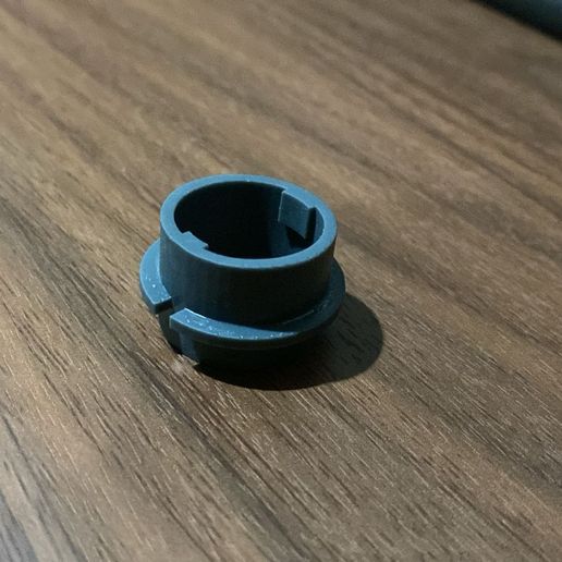 Image-2025-11-28-at-11.36.19-PM.jpeg M4 punto de fijación del tubo tampón v1