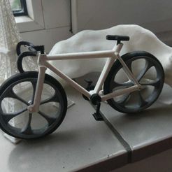IMG-20180617-WA0002.jpg Free STL file bicycle race model・Model to download and 3D print