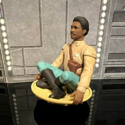 319380193_467105338940459_476930135977408200_n.jpg STL file STAR WARS ADVENT CALENDAR 2022 DAY #15 VINTAGE LANDO FALCON DISH SAUCER SLEDDING FIGURE, ORNAMENT. 3.75", 1/18 KENNER, HASBRO・3D printable model to download