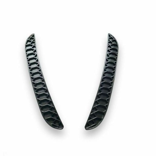 WhatsApp-Image-2023-07-06-at-14.31.33.jpg Seat Leon Cupra Aero back grille