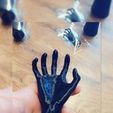 348358969_180426584985370_4697122972566162355_n.jpg Hands that Hold Keys / Creepy hand EDITED / Key holder / Jewelry Holder/decoration/No supports / Print in place