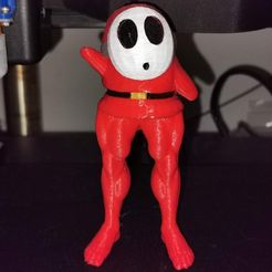 IMG_20210524_224125-min.jpg Бесплатный STL файл Shy Guy with muscular legs・Объект для скачивания и 3D печати