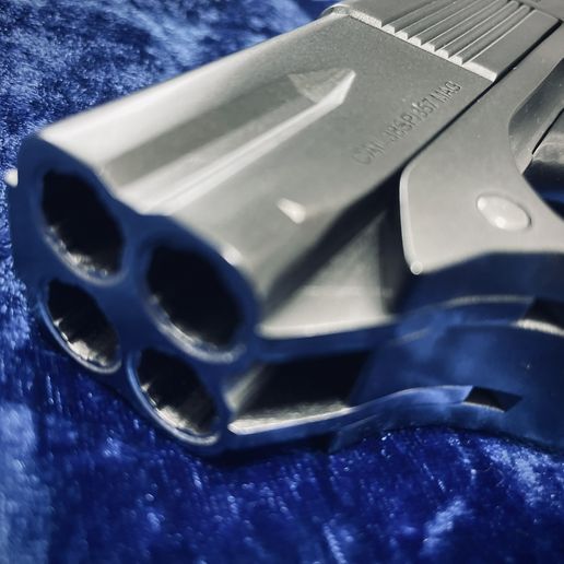 3D-Files-COP-357-Derringer.jpeg COP 357 Leon's Pistol Blade Runner
