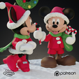 07.png Mickey and Minnie at Christmas