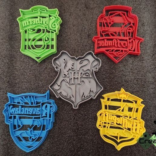 escudos.jpg Coupe-biscuits-Maison Harry Potter-