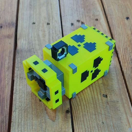 1677773397987.jpg nuclear grenade PIXEL GUN 3D