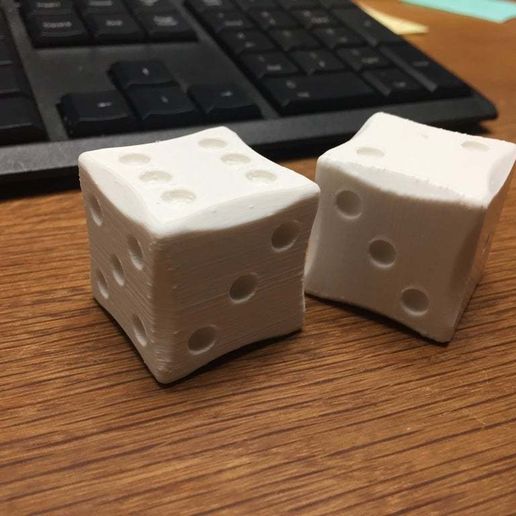 Simple Dice Design - 3D model önizlemesi