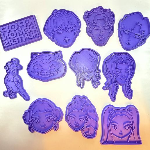K-pop-Demon-Hunters.jpg K-pop Demon Hunters cookie cutter set