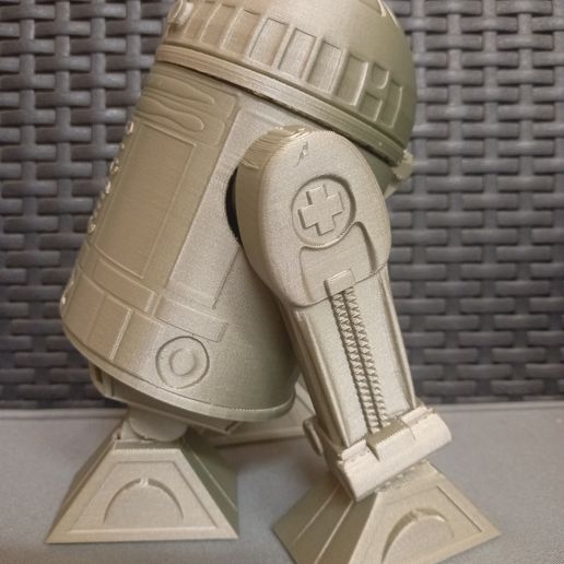 20220701_071348.jpg Astrodroide r2d2