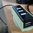 IMG_20170815_145322.jpg USB hub holder