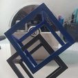 Levitating cube - Tensegrity