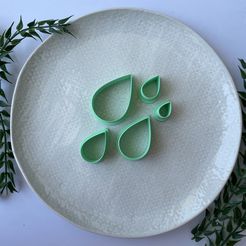 IMG_2854.jpg Teardrop Polymer Clay Cutter - 5 Größen - PC135