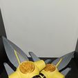 1000013985.jpg Yellow Ranger Power Daggers - Mighty Morphin Power Rangers