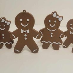 396658216_182506301541850_5693958271422326763_n.jpg Gingerbread Family Ornaments