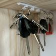 key-hook.jpg Gancho para chaves na prateleira inferior - 6 argolas para chaves